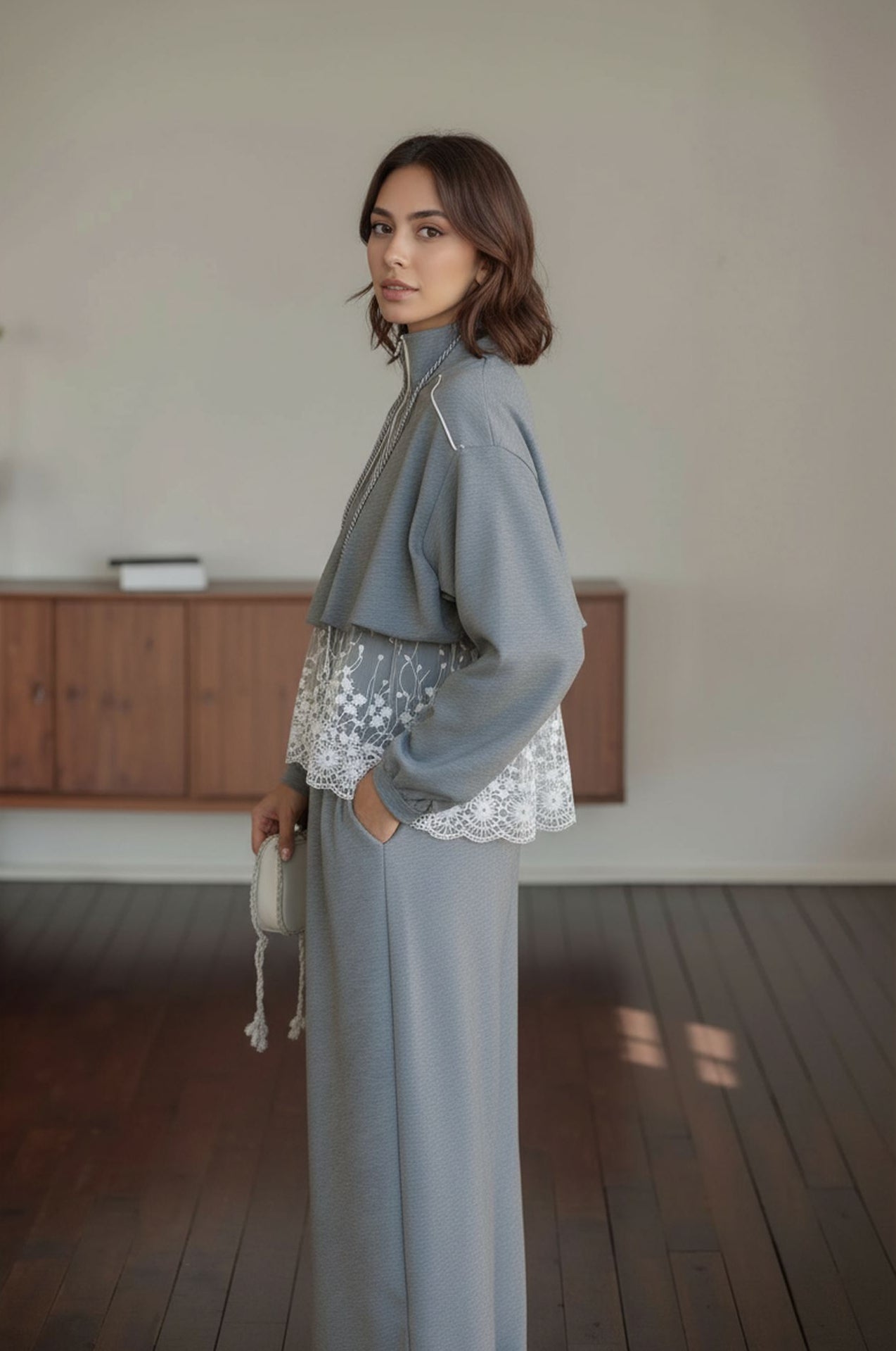 Compleu- pietre decorative