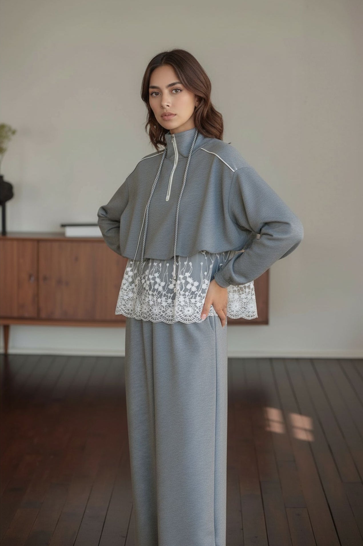 Compleu- pietre decorative